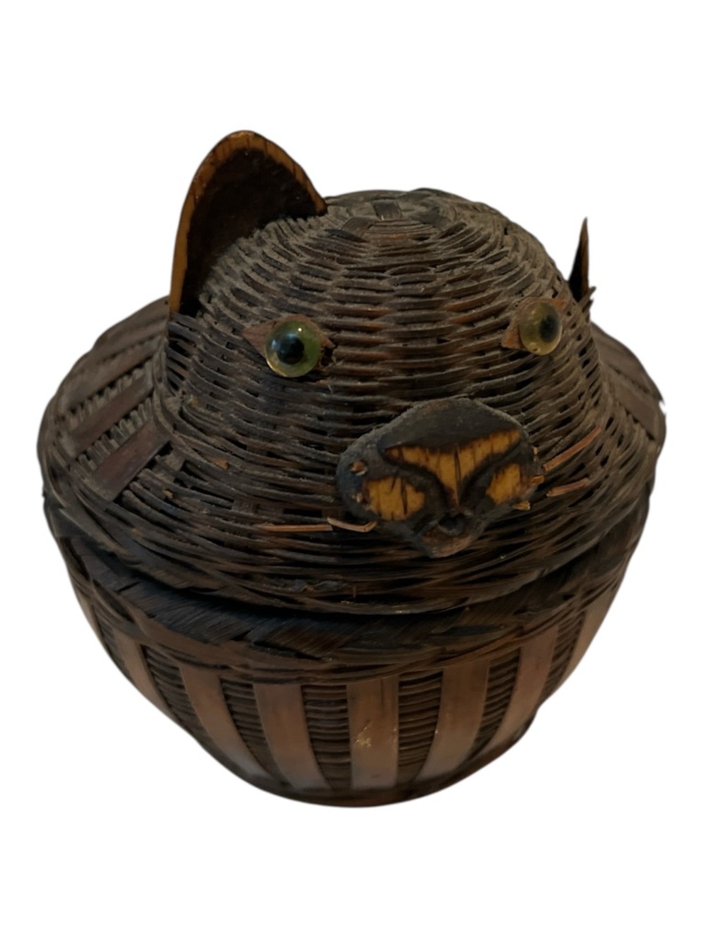 Small Vintage Brown Wicker Cat Jewelry Box with Broken Ear